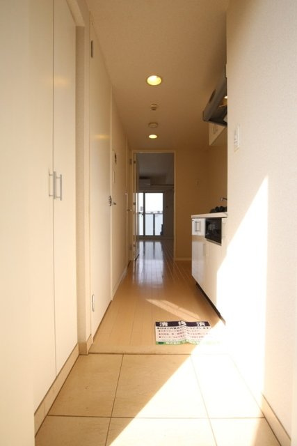 ＣＡＬＭ．ＫＯＩＷＡ　ＷＥＳＴの玄関