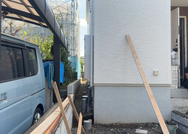 【地図】 | 中央線の始発駅な為、都心へ通勤する際には座っていけるのがとても便利ですし、京王高尾線も利用できます。また、周辺には高尾山・多摩御陵と雄大な自然があり、季節ごとの風景を暮らしながら感じることができます。