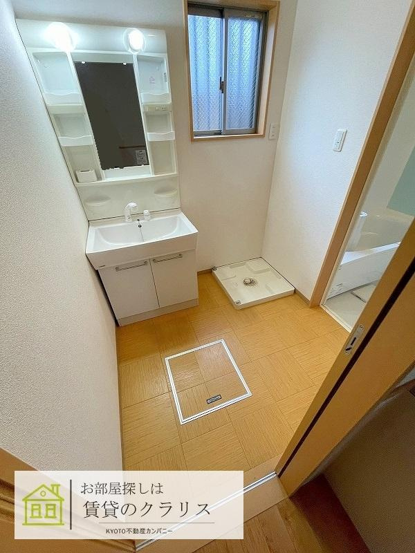 テラスパレフルーブ（ご予約受付中）の洗面所