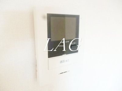 【セキュリティ】 | ラビアン志村 | モニター付きインターフォンです。