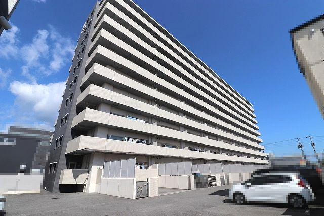 アルファステイツ御座の外観