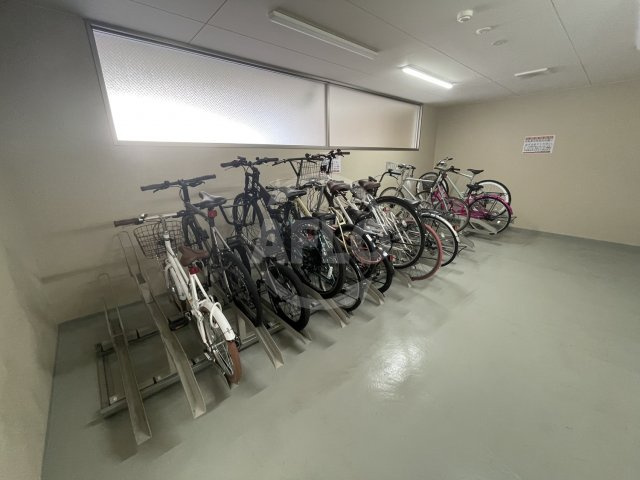 SHUNKI江戸堀のその他共用部分|SHUNKI江戸堀（シュンキ江戸堀）　駐輪場