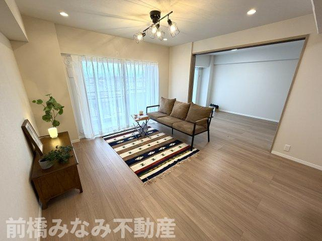 【中古マンション】前橋市南町　ダイヤモンドスクエア　508号室の居間・リビング|令和8年7月17日リノベーション完了