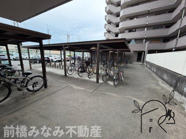 【中古マンション】前橋市南町　ダイヤモンドスクエア　508号室の駐輪場