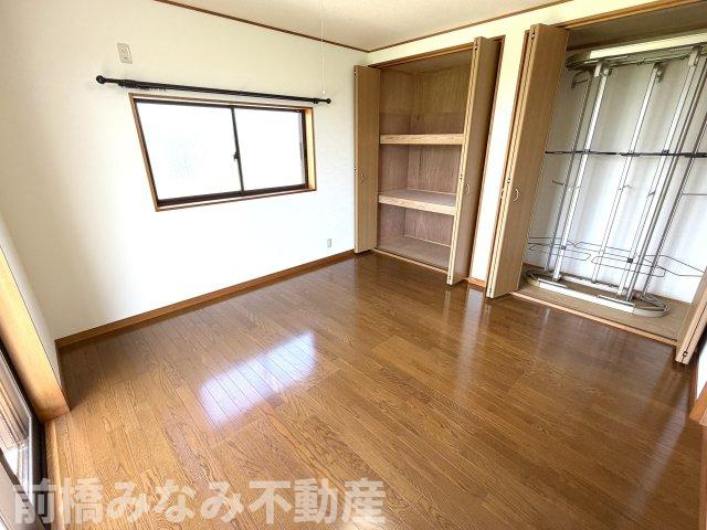 【中古平屋】前橋市富士見町石井　３LDKの洋室|広々とした洋室です
