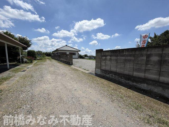 【中古平屋】前橋市富士見町石井　３LDKの前面道路含む現地写真|前面道路含む現地写真です