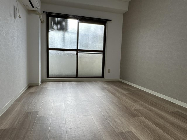 【居間・リビング】 | 川西エンビィハイツ