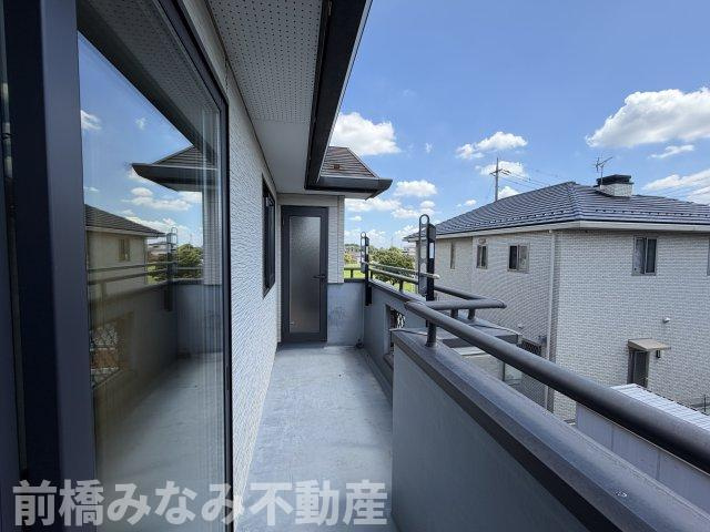 【中古】前橋市富田町　５LDK＋Sのバルコニー|外からの目が気にならないバルコニーで洗濯物が干せます