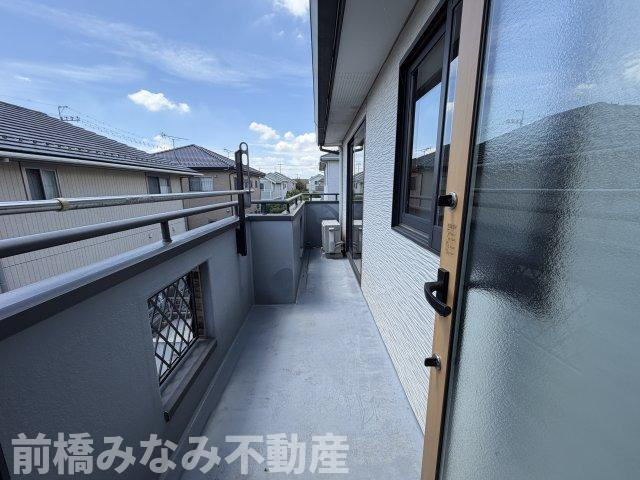 【中古】前橋市富田町　５LDK＋Sのバルコニー|暖かな日差しのふりそそぐバルコニー