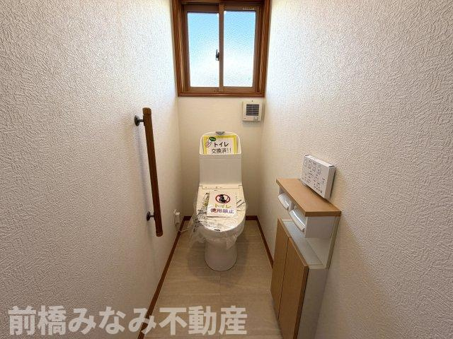 【中古】前橋市富田町　５LDK＋Sのトイレ|ゆったりとした空間のトイレです