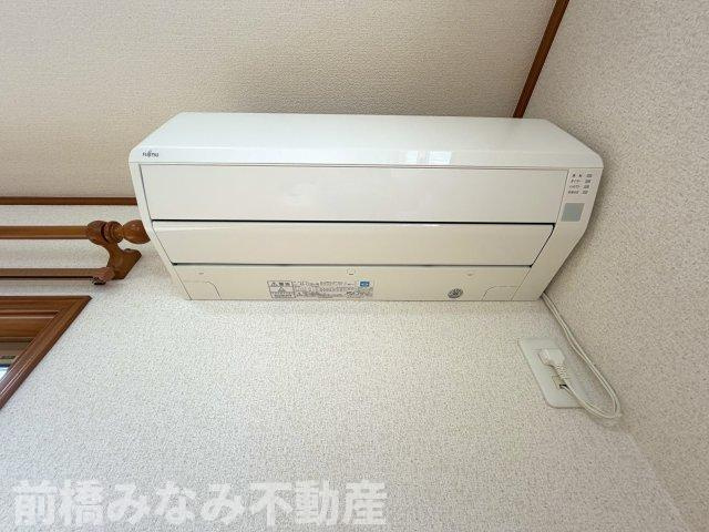 【中古】前橋市富田町　５LDK＋Sの冷暖房・空調設備|2階洋室6帖のお部屋にはエアコン設置あり