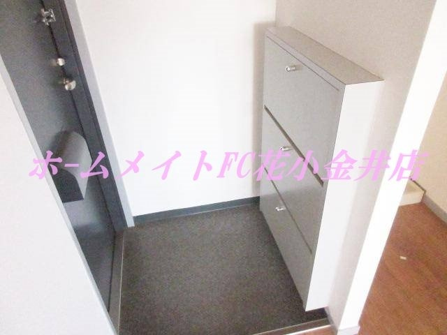 【玄関】 | ヴェルデ花小金井 | 同建物別室写真