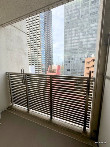 パークキューブ北浜　仲介手数料無料のバルコニー