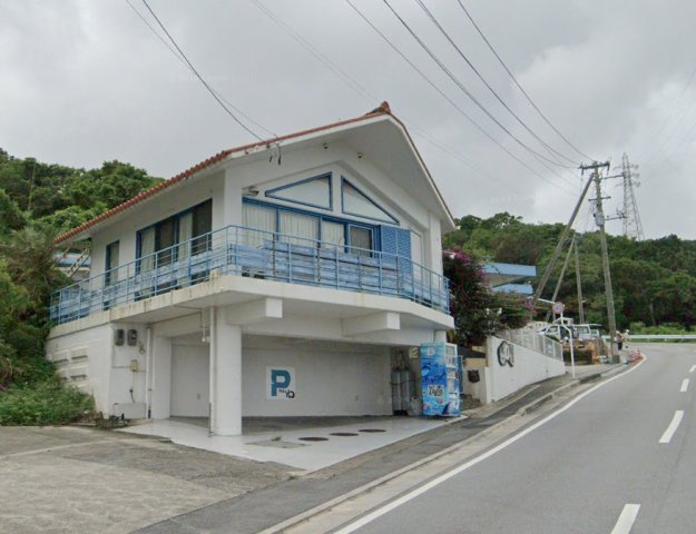 店舗1棟、居宅1棟（中城村添石）