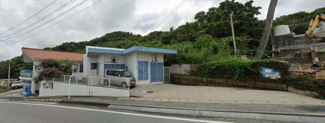 店舗1棟、居宅1棟（中城村添石）
