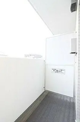 AZEST志村三丁目のバルコニー