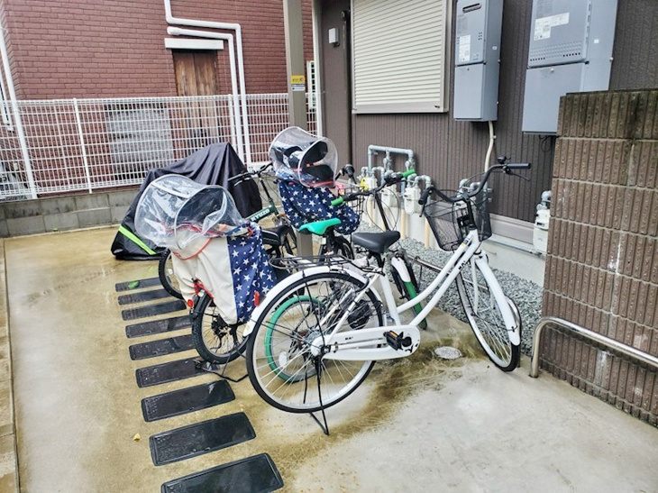 駐輪場 