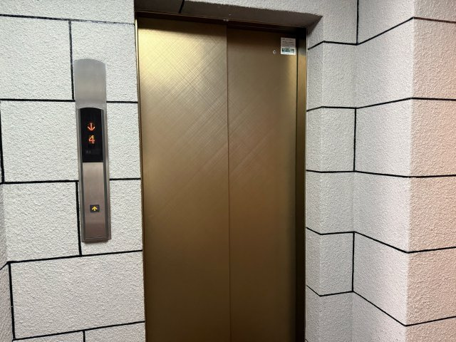 【その他共用部分】 | 東洋マンション大名 | エレベーターがあるので荷物が多い時でも安心です