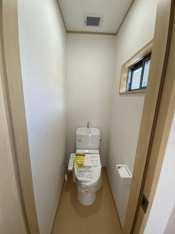 ウォシュレット完備