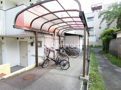 【その他共用部分】 | ホワイトファミール大和 | 駐輪場もあります。