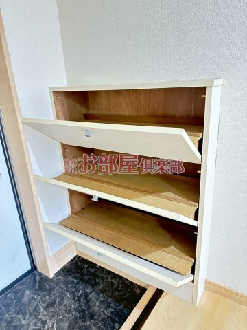 シャルダン・ベルⅢの収納|小物を収納するのに便利です