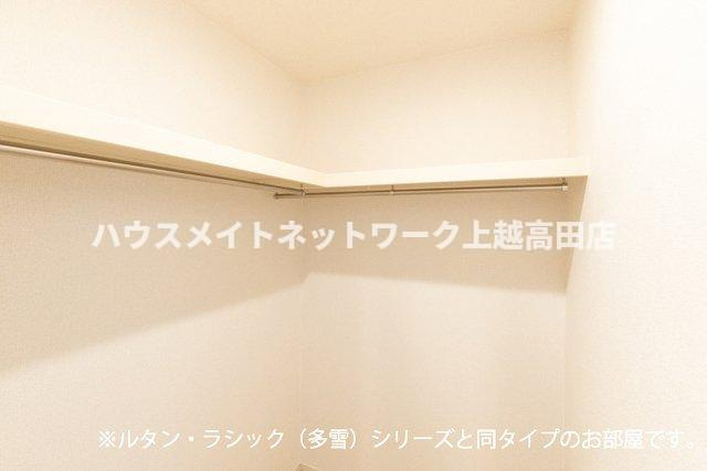 ジェイド　テラスのセキュリティ|モニターホン（参考室内写真ルタン・ラシック（多雪）と同タイプ）