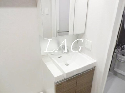 【洗面所】 | LUMEED立川 | 独立洗面台です。