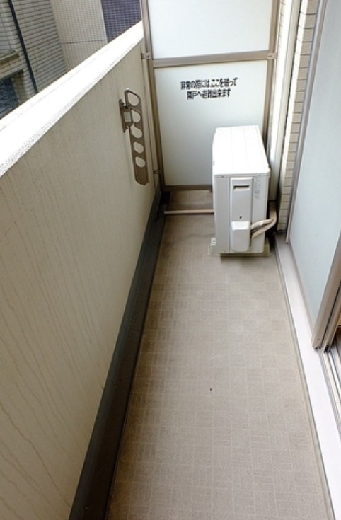 新宿区荒木町の賃貸マンションのバルコニー