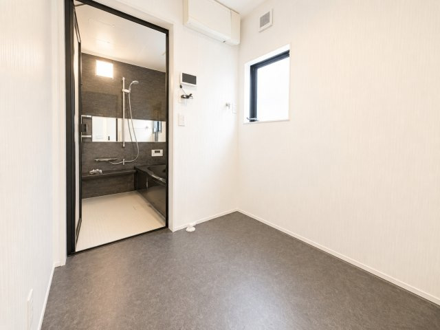草津市追分8丁目の脱衣所