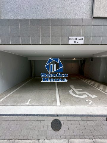 アーバネックス新御徒町駅前の駐車場