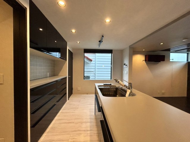 渋谷区富ヶ谷1丁目 中古戸建のキッチン