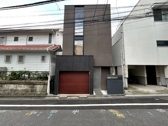 渋谷区富ヶ谷1丁目 中古戸建の外観