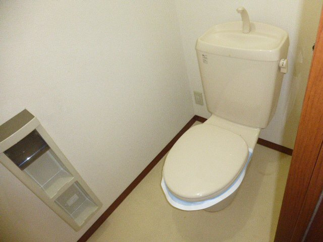 高砂市米田町米田のハイツのトイレ