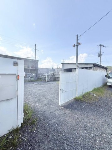大津市黒津５丁目の事業用地の外観