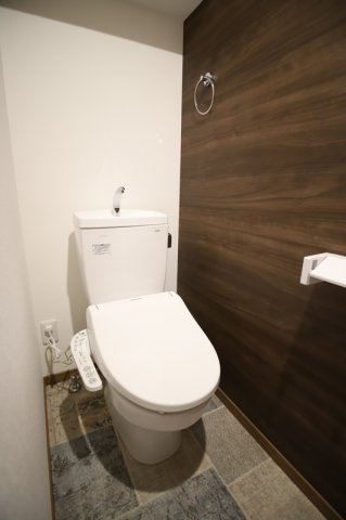 ポラリス芳のトイレ|清潔感のあるトイレです。