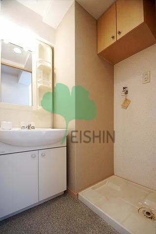 QREST博多東2(クレスト博多東2)の洗面所|シンプルで使いやすい洗面台です！