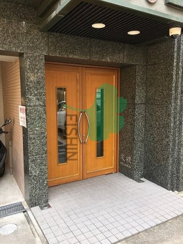 博多Vビルのエントランス
