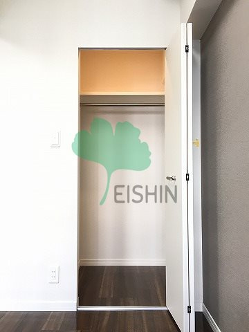 グランフォーレ博多駅東プレミアの収納|ウォークインクローゼット