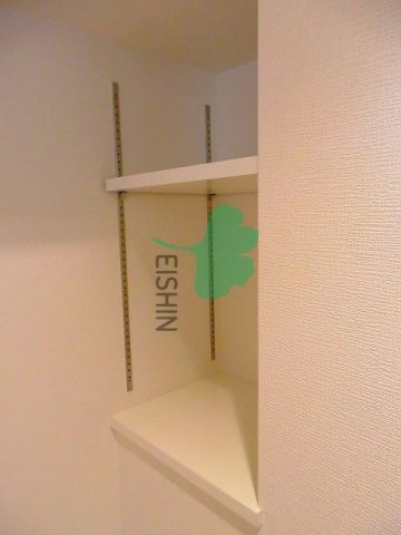 ネストピア県庁前