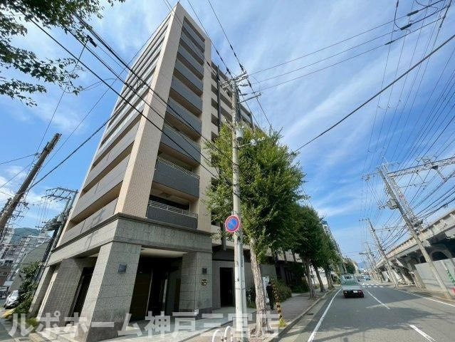 プレジール三ノ宮Ⅲ
