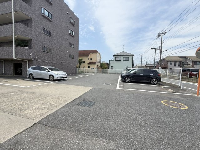 ダイアパレス船橋習志野台の駐車場|共用部・駐車場（空き状況は要確認）