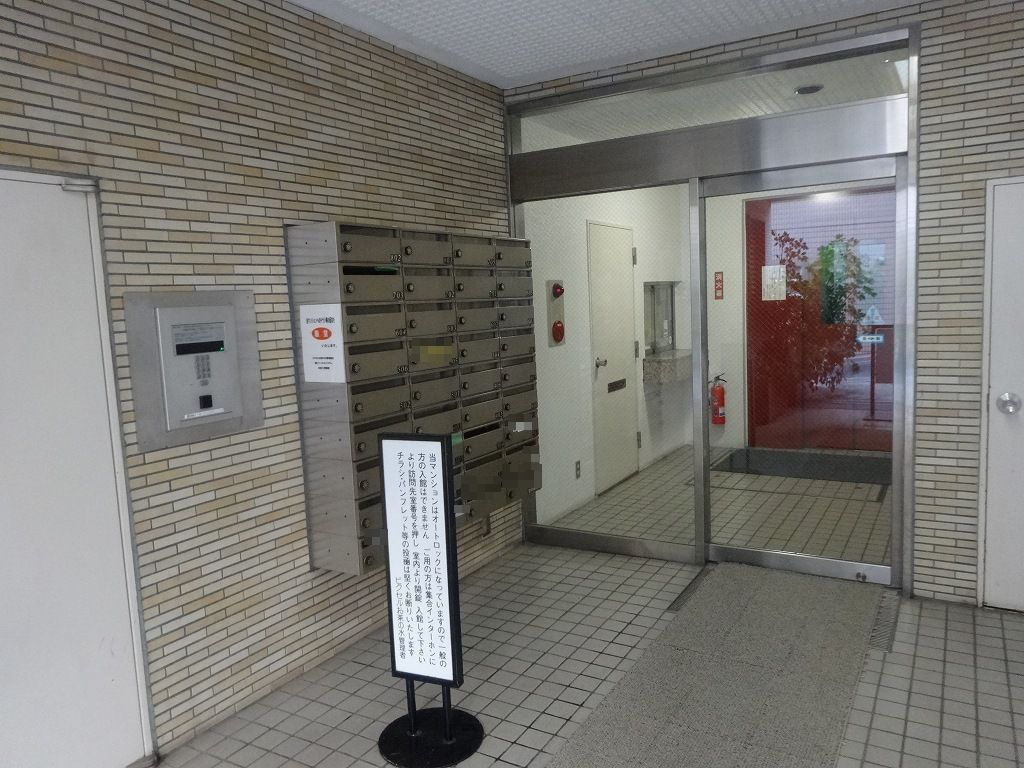 ビクセルお茶の水のエントランス