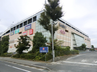 イオンモール川口前川 徒歩18分。ショッピングセンター 1390m