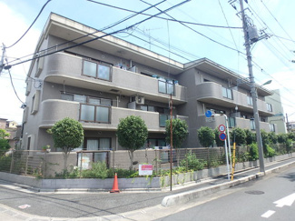 南西向き・外観タイル張りのマンションです！
