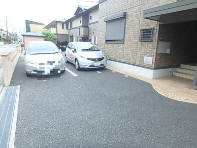 敷地内駐車場（空車確認要）