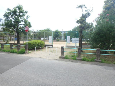 芝後谷公園まで230ｍ