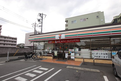 セブン-イレブン 川口西川口２丁目店まで290ｍ