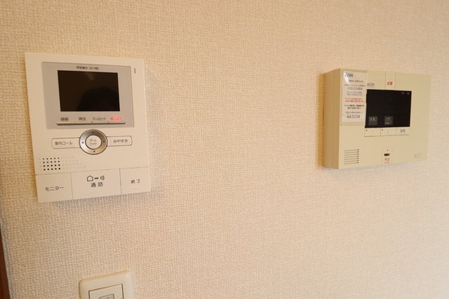 ドムスレジーナ　Ｂのその他|セコムのホームセキュリティ＆録画機能付カラーTVインターホン