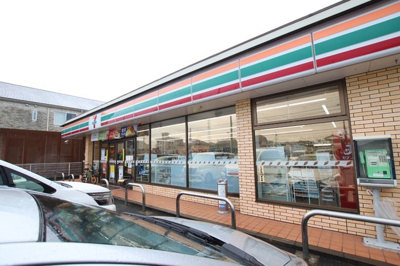 セブンイレブン市原西五所店まで40ｍ