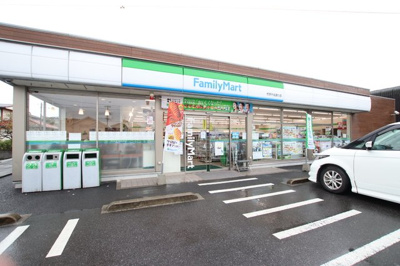 ファミリーマート市原平成通り店まで400ｍ